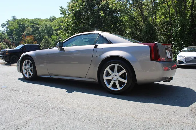 2005 Cadillac XLR