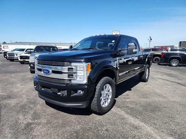 2018 Ford F-250 Limited image 0