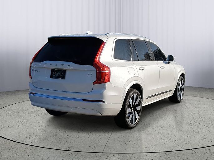 2023 Volvo XC90
