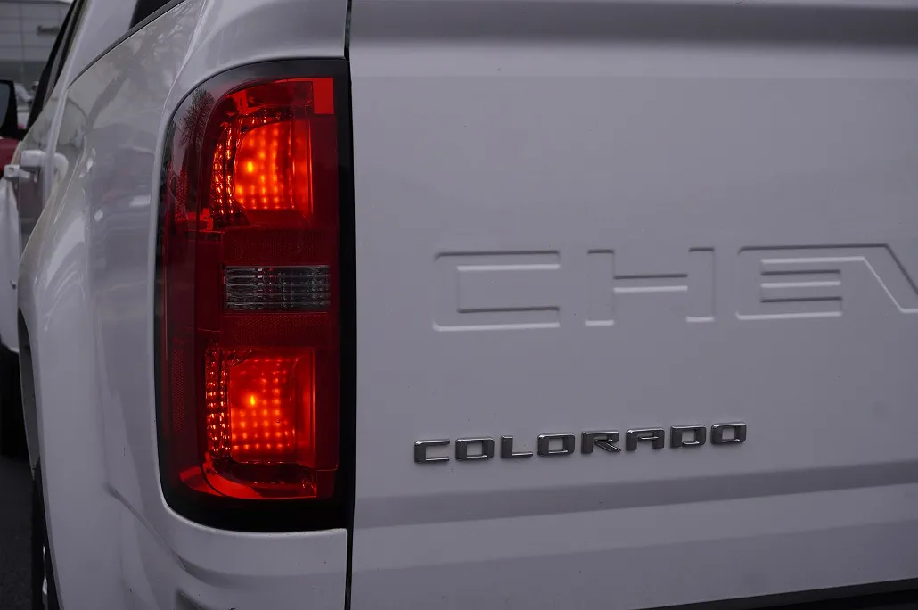 2021 Chevrolet Colorado LT image 4