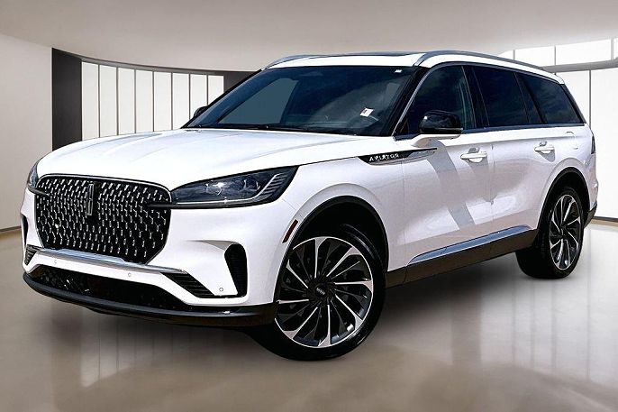 2025 Lincoln Aviator