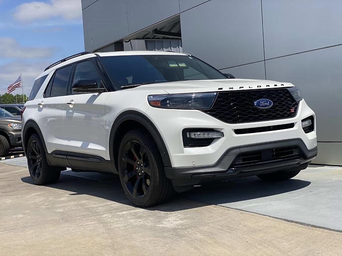 2020 Ford Explorer