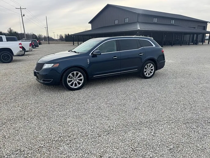 2017 Lincoln MKT