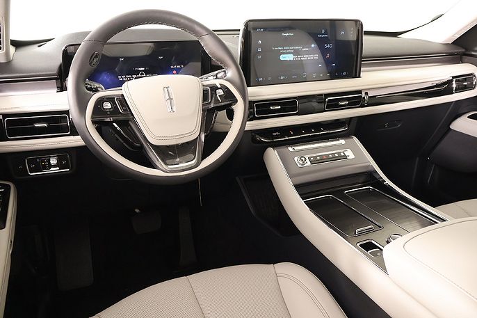 2027 Lincoln Aviator