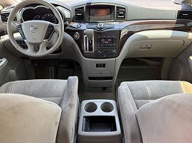 2015 Nissan Quest