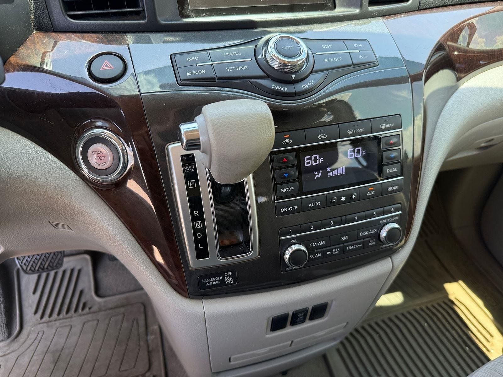 2015 Nissan Quest