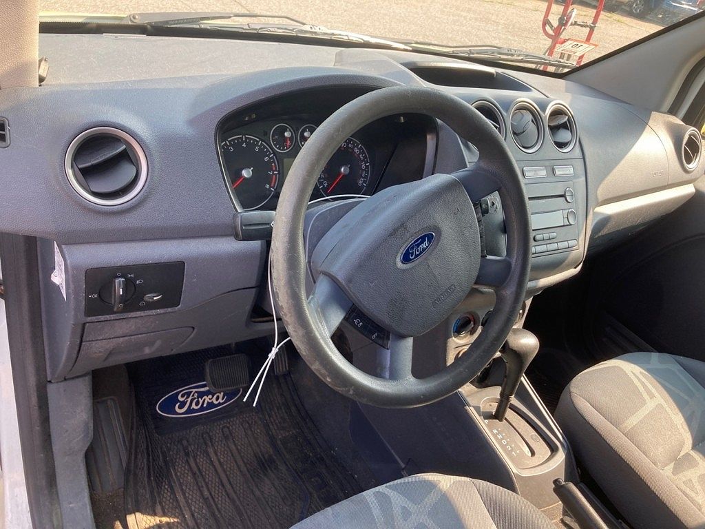 2013 Ford Transit Connect XLT image 3