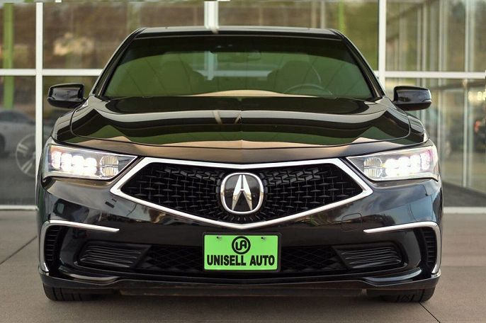 2018 Acura RLX