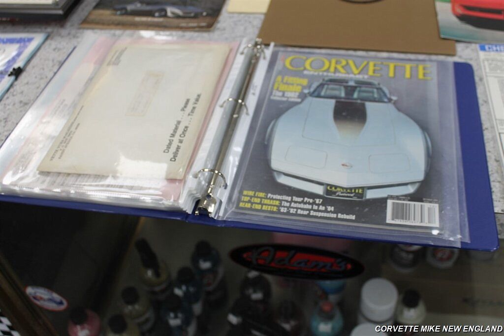 1982 Chevrolet Corvette null image 30