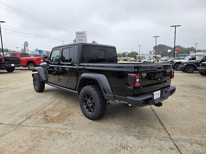 2025 Jeep Gladiator