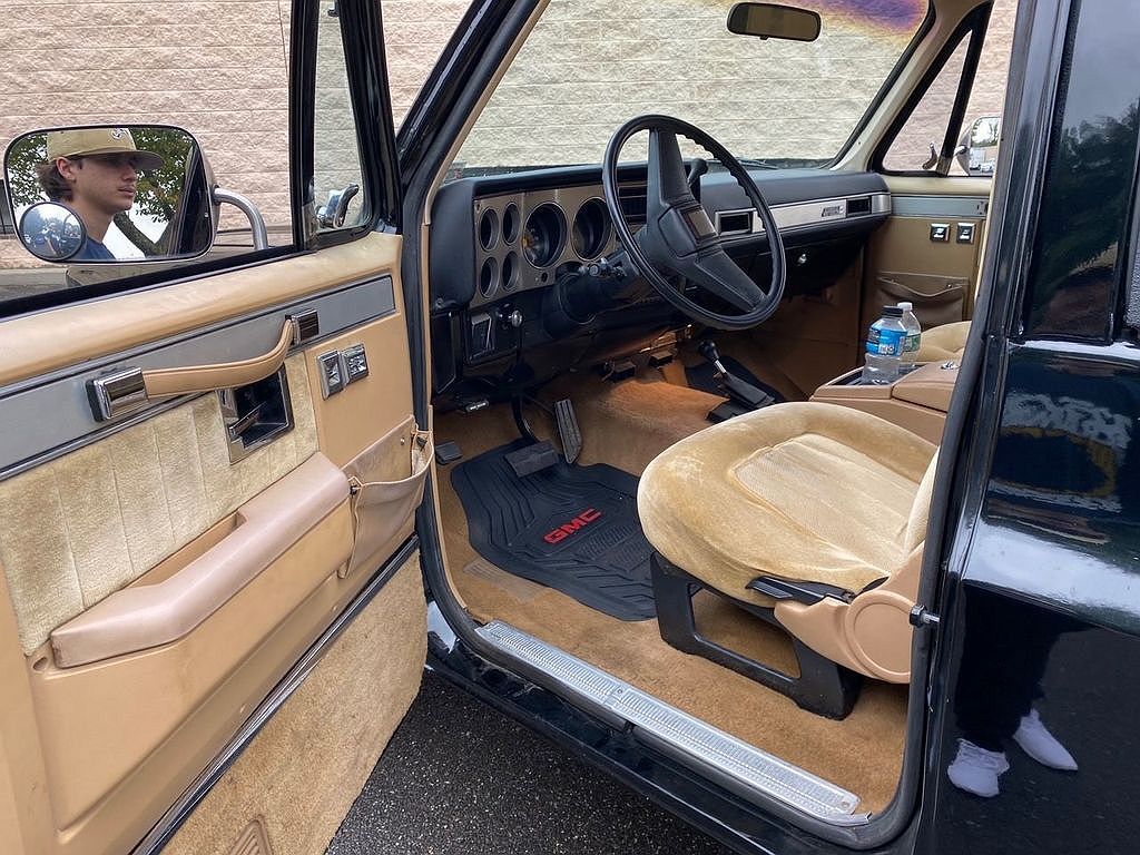 1987 GMC Jimmy null image 4