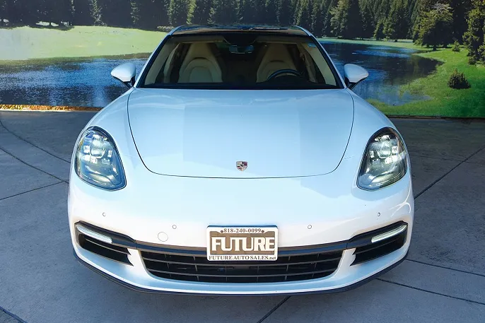 2017 Porsche Panamera