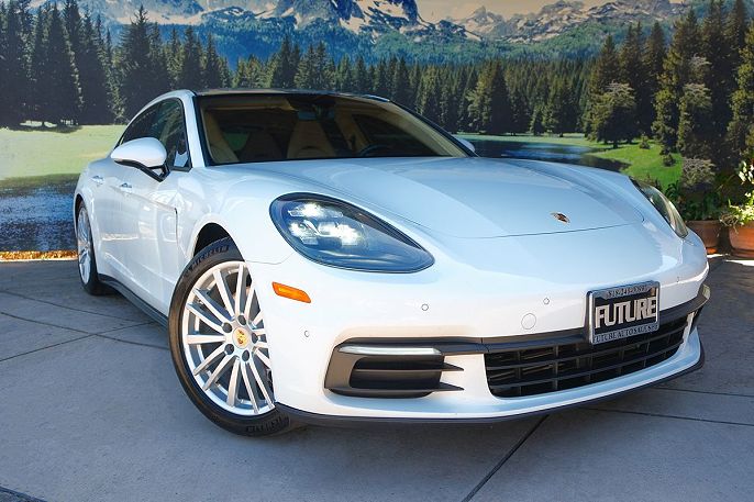 2017 Porsche Panamera