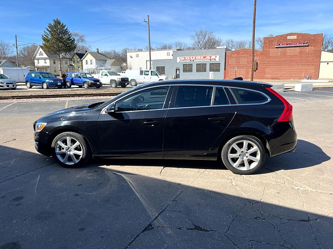 2016 Volvo V60