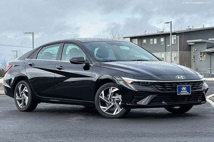 2025 Hyundai Elantra