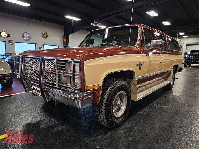 1983 Chevrolet Suburban 10