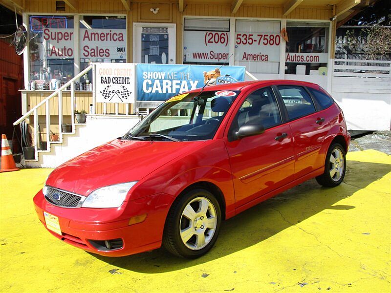 2006 Ford Focus SES image 1