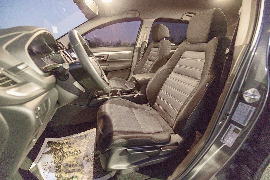 2021 Honda CR-V LX image 1