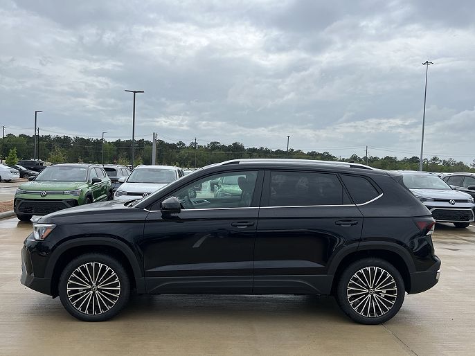 2025 Volkswagen Taos