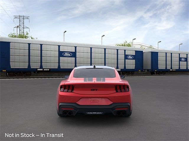 2024 Ford Mustang GT image 4