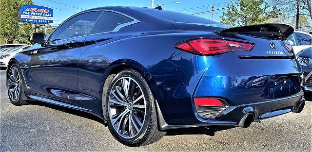 2018 Infiniti Q60 Sport image 4