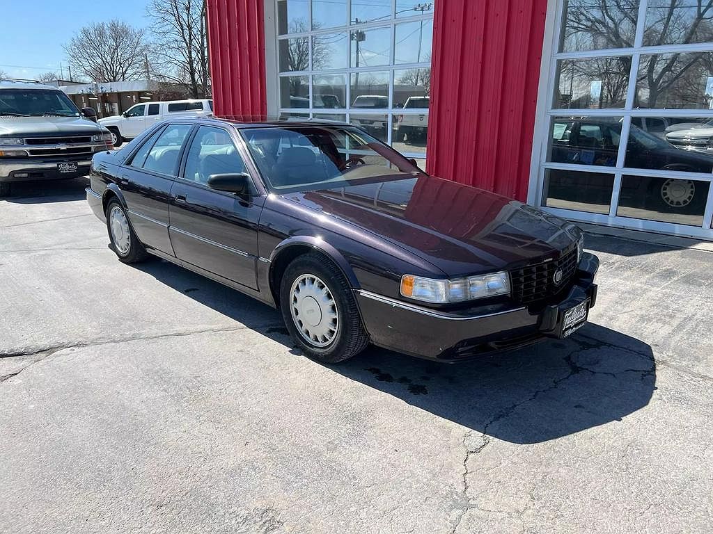 1992 Cadillac Seville STS image 1