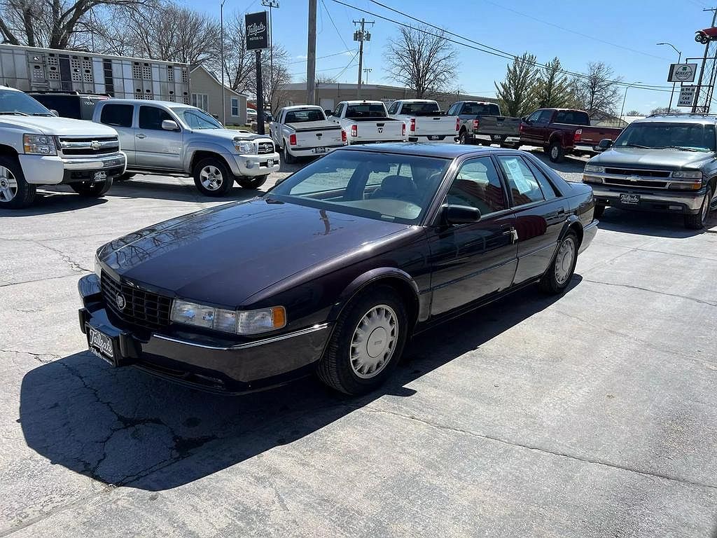 1992 Cadillac Seville STS image 3