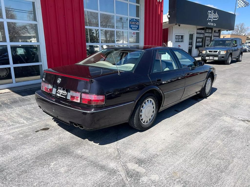 1992 Cadillac Seville STS image 6
