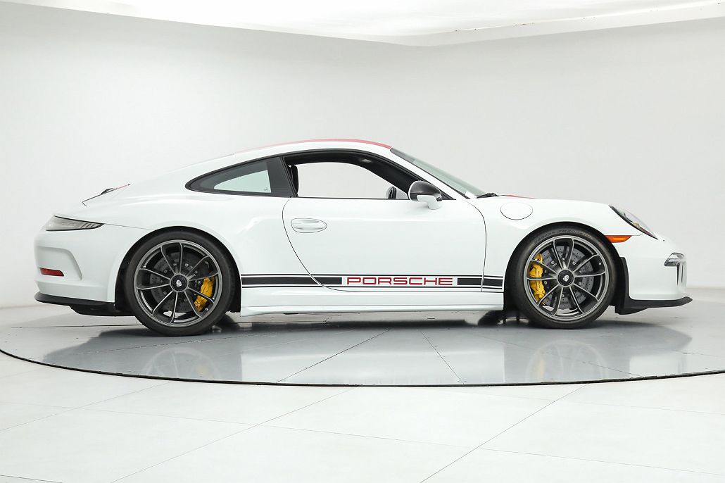 2016 Porsche 911 R image 5