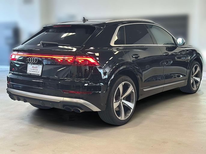 2024 Audi SQ8