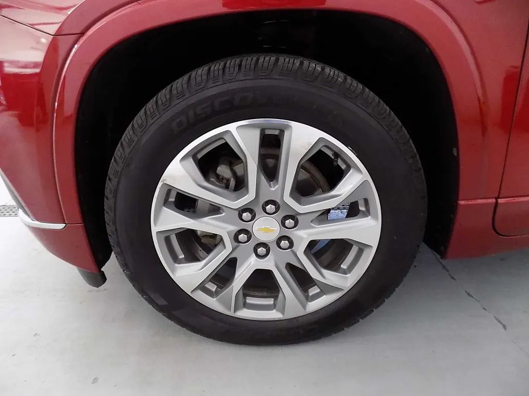2018 Chevrolet Traverse Premier image 5