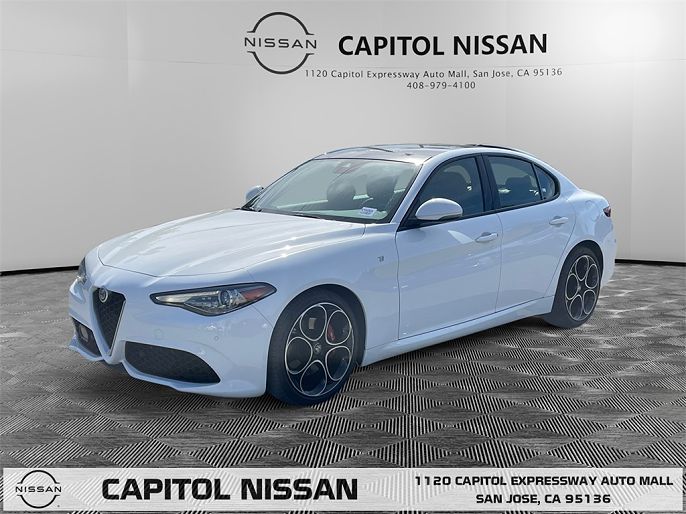 2022 Alfa Romeo Giulia