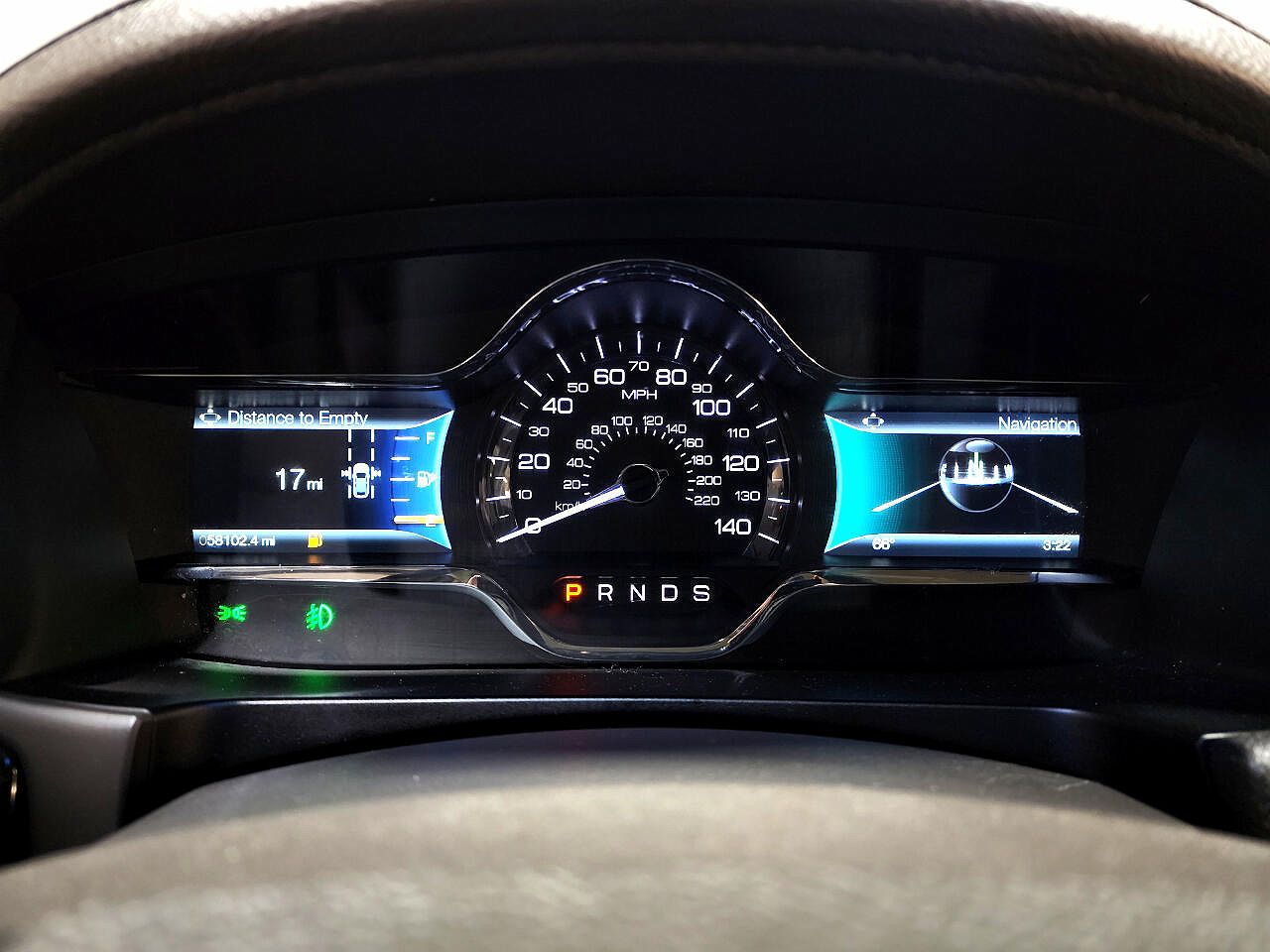 2015 Lincoln MKS null image 49
