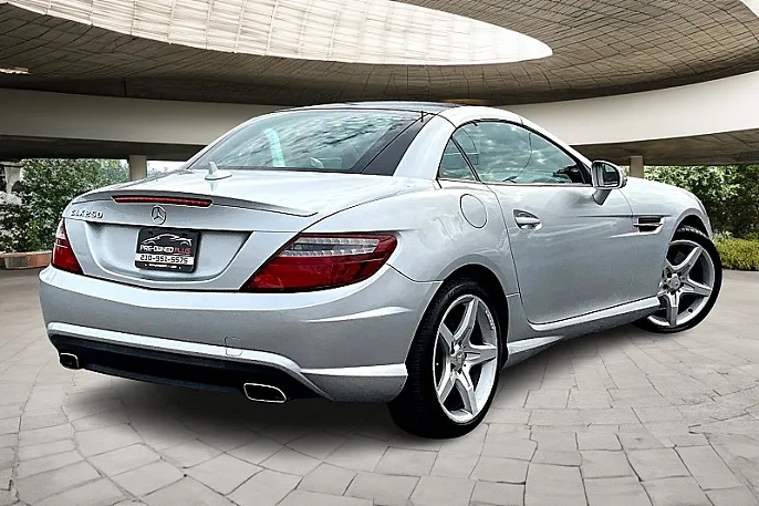 2014 Mercedes-Benz SLK