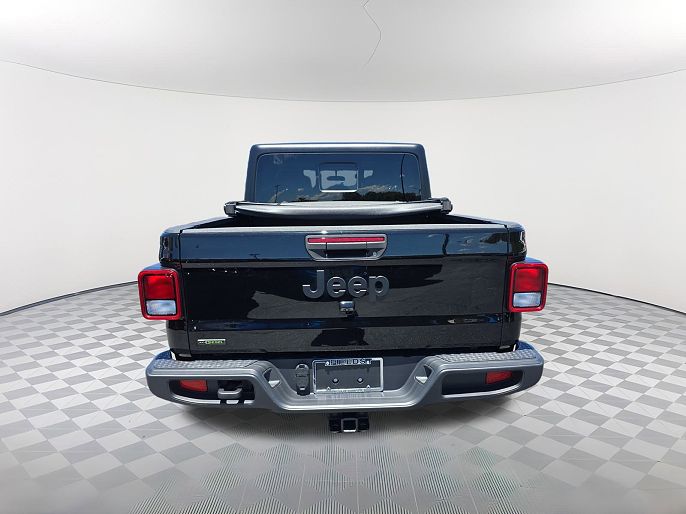 2023 Jeep Gladiator
