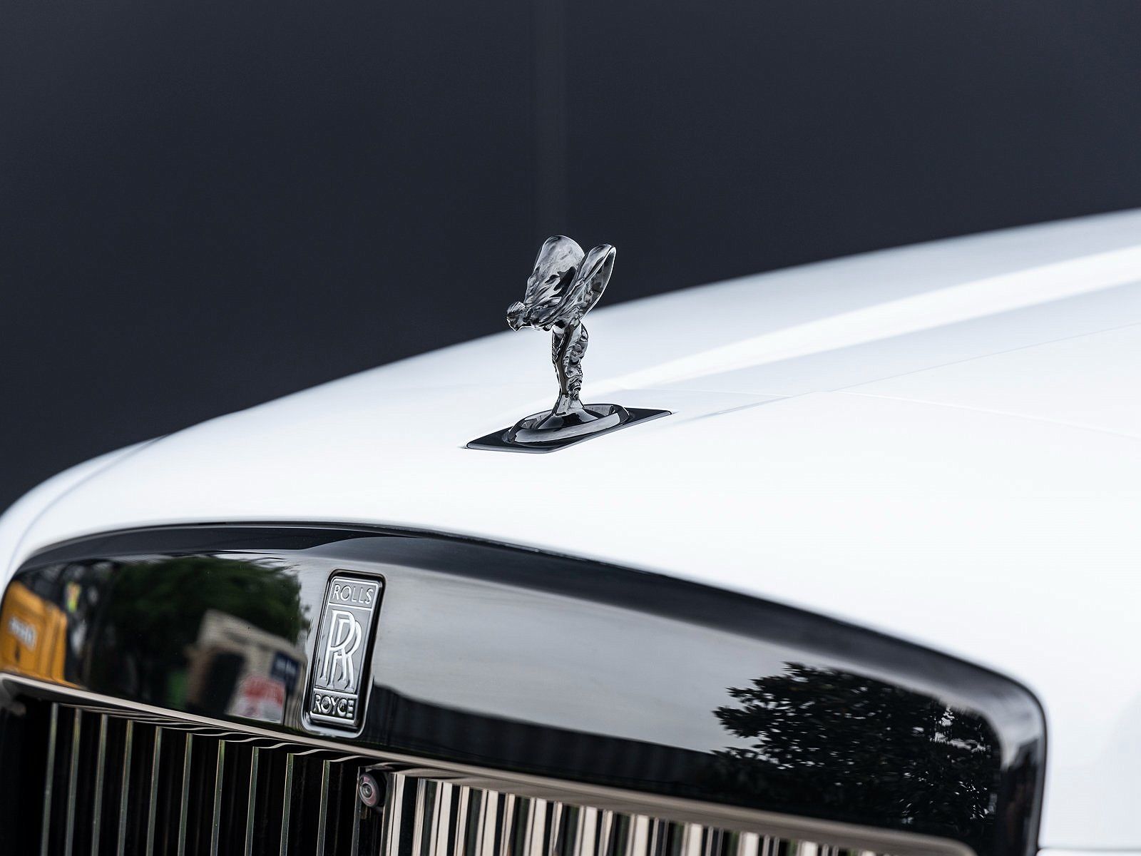 2024 Rolls-Royce Cullinan Black Badge image 18