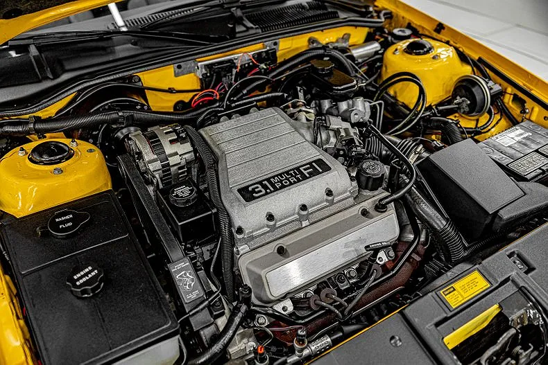 1990 Chevrolet Beretta GT image 2