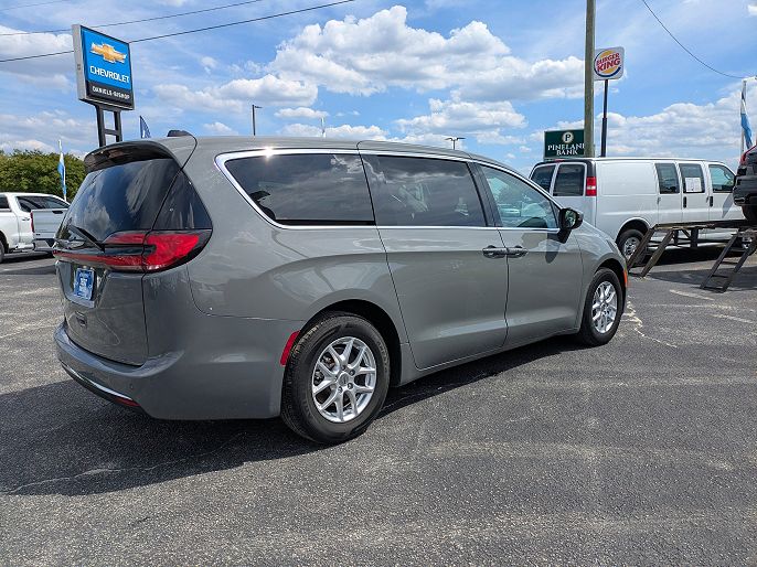 2023 Chrysler Pacifica