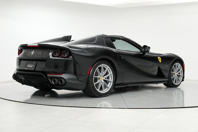2023 Ferrari 812 GTS