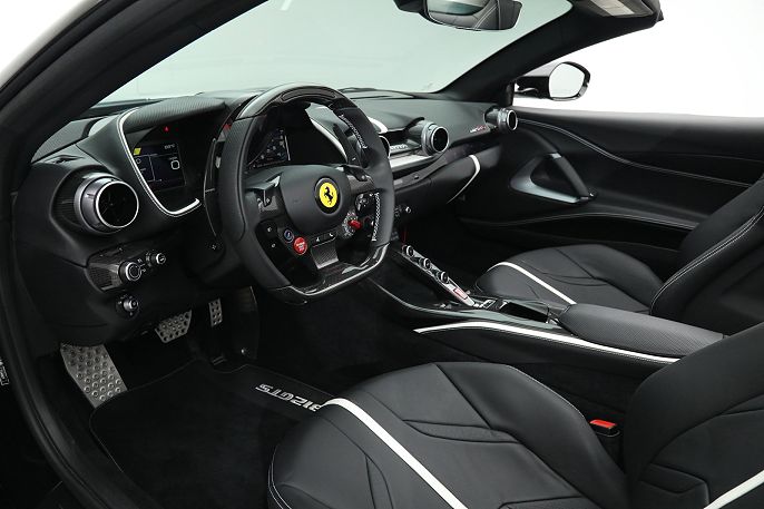 2023 Ferrari 812 GTS