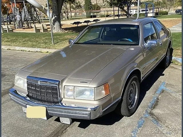 1989 Lincoln Mark Series