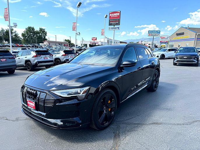 2023 Audi e-tron