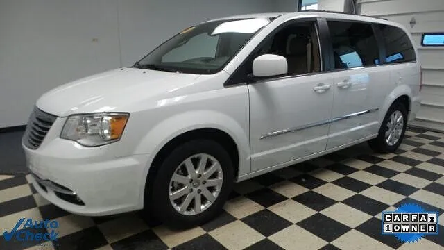 2016 Chrysler Town & Country