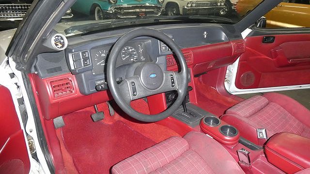 1988 Ford Mustang GT image 15