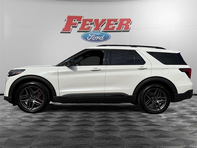 2025 Ford Explorer