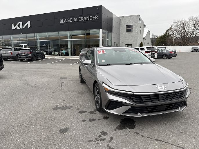 2025 Hyundai Elantra
