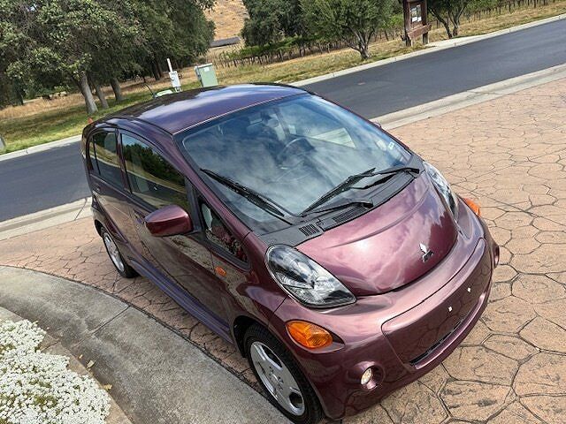 2012 Mitsubishi i-MiEV