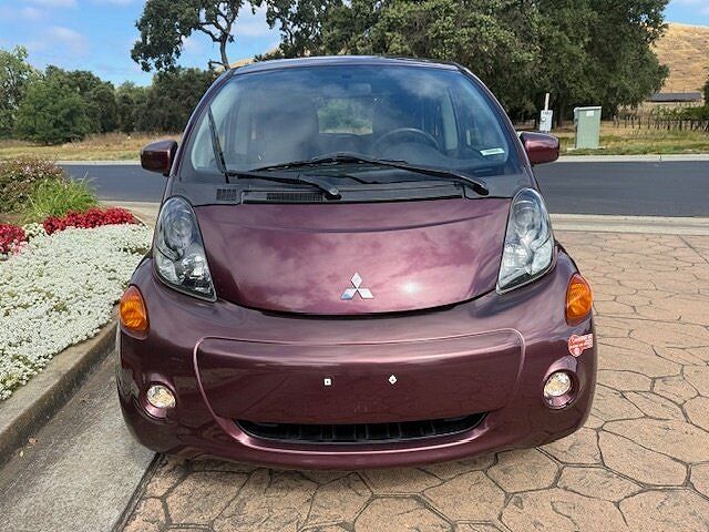 2012 Mitsubishi i-MiEV