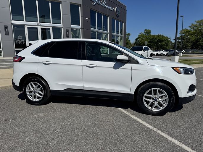 2022 Ford Edge