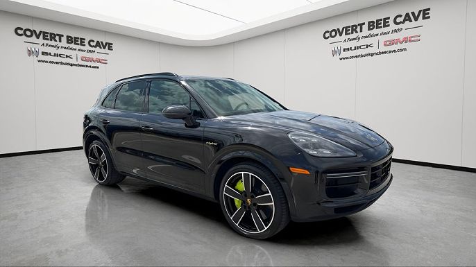 2023 Porsche Cayenne